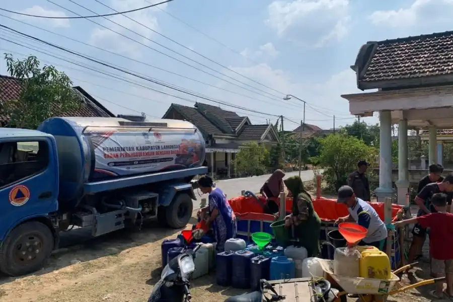 Ketika Sumur Mengering dan Harapan Meredup: Jejak Kekeringan yang Meluas di Lamongan
