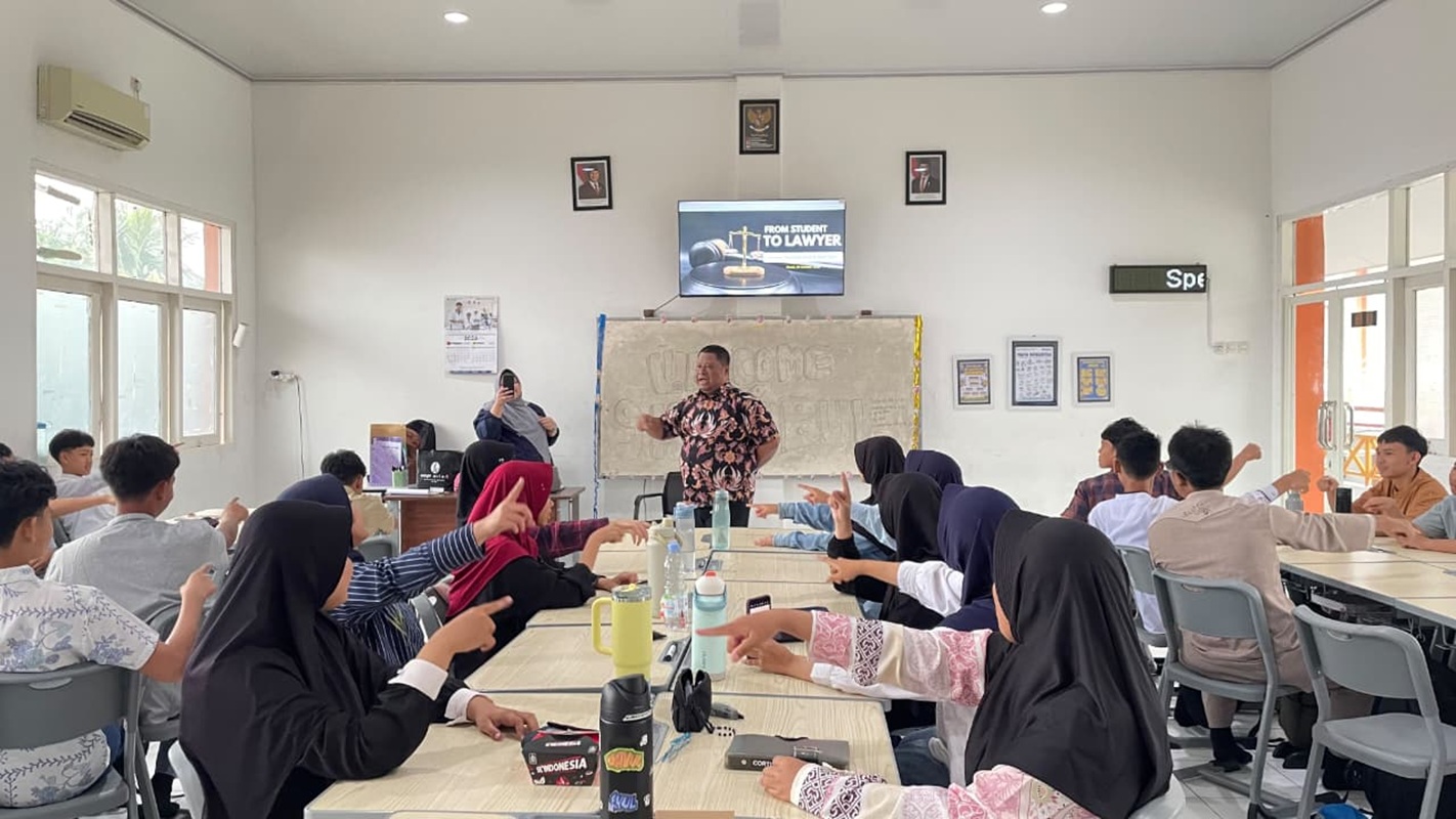 Lebih dari Sekadar Pengacara: Murid Spemdalas Antusias Selami Beragam Profesi Hukum bersama Praktisi