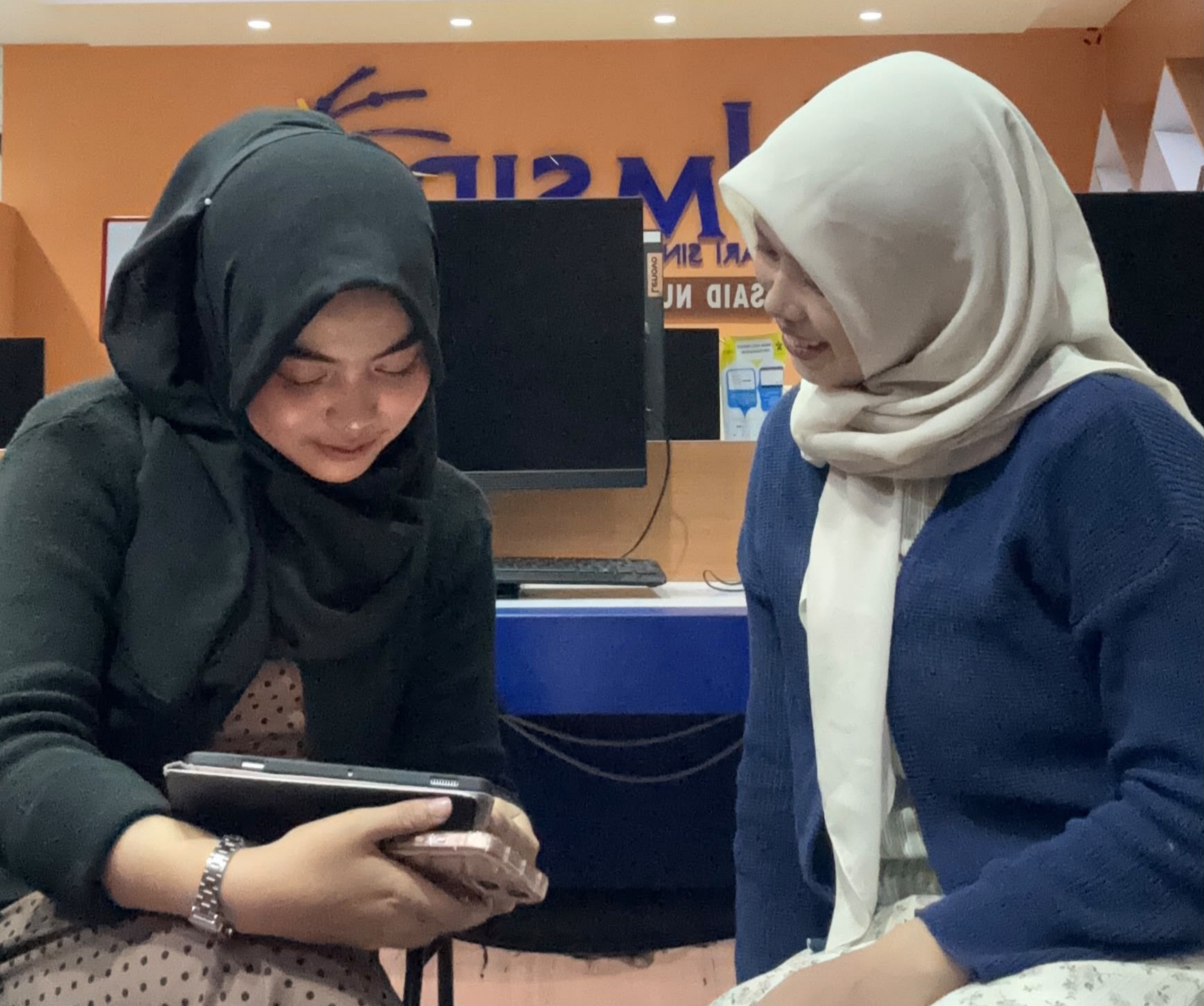 Mahasiswa Ikom Umsida Tingkatkan Literasi Publikasi Ilmiah Global melalui Konten USIM Press Malaysia