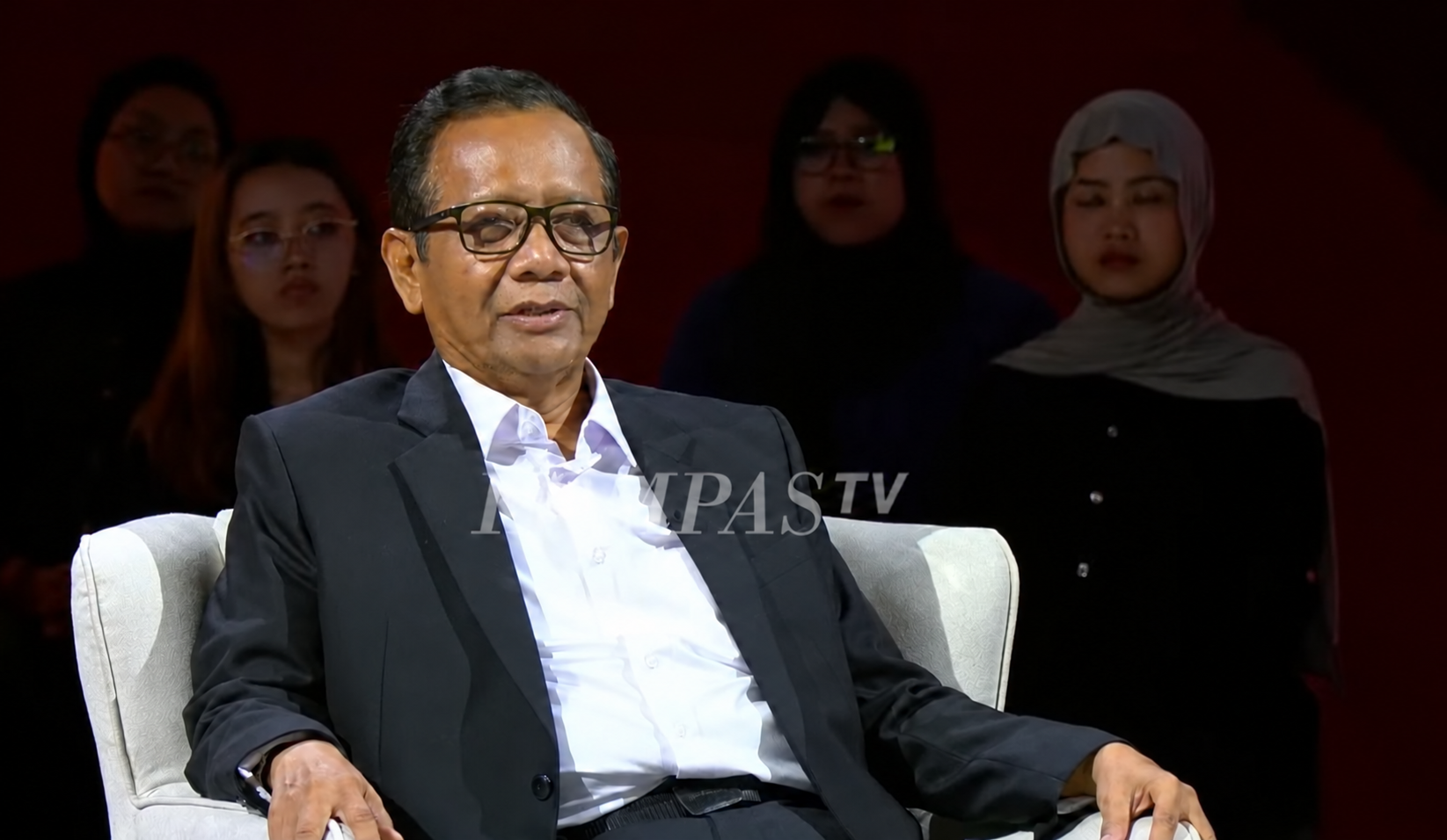 Mahfud MD Ungkap Tantangan Legitimasi Gibran: Kunci Pemakzulan Ada di Tangan Prabowo