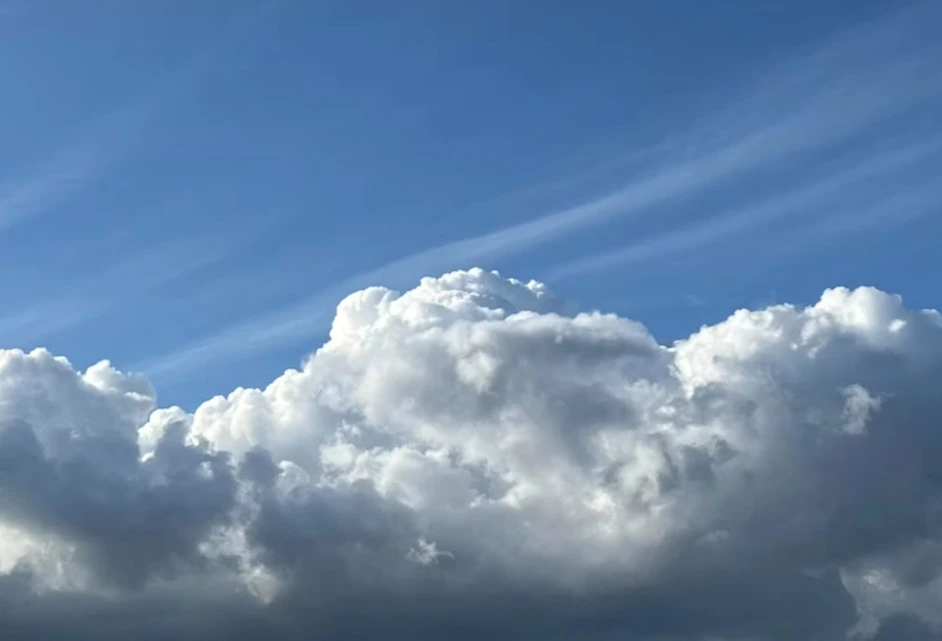Menjelajahi Langit Malang Raya: Prakiraan Cuaca 20-21 Oktober 2026 yang Dinamis