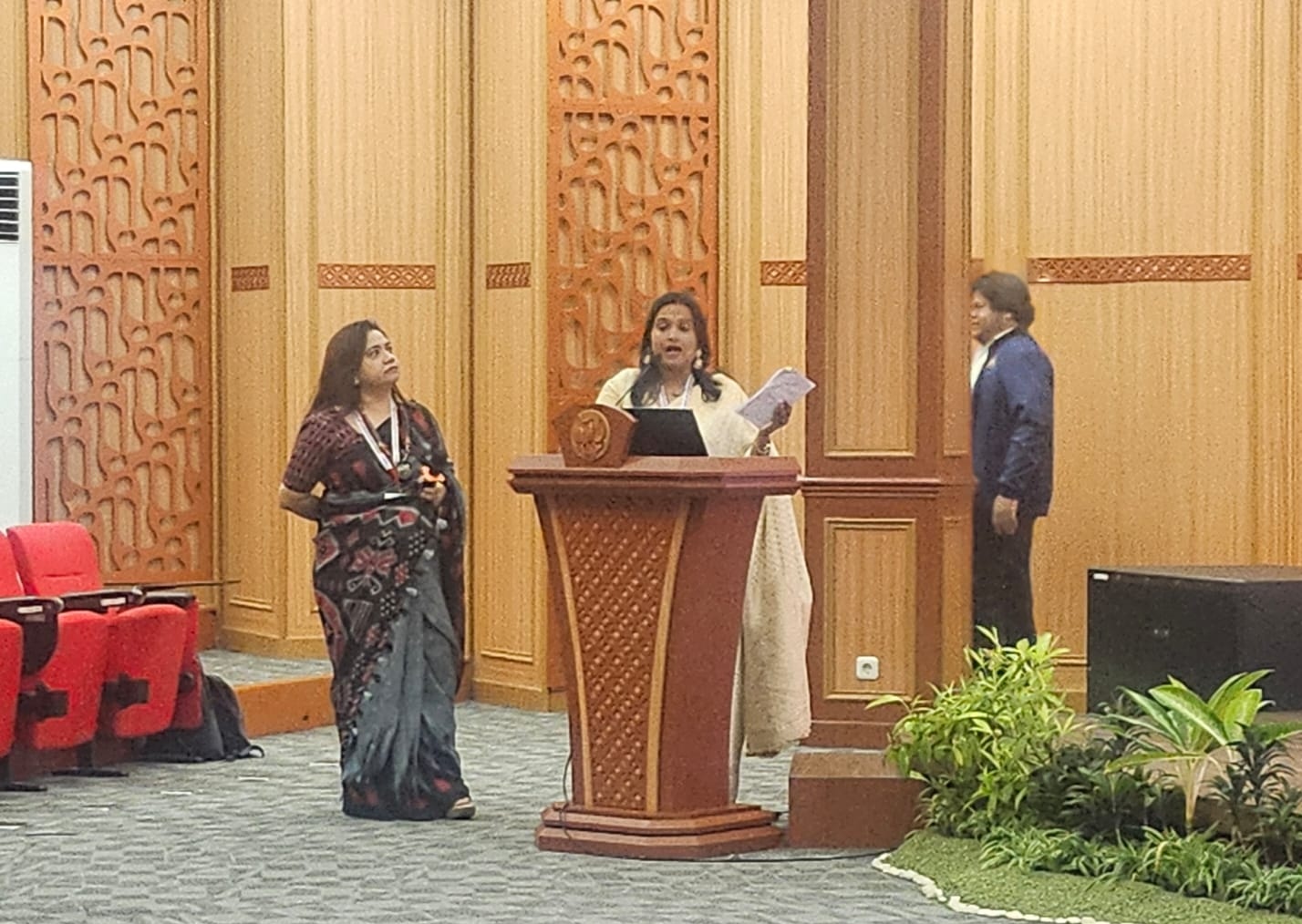 Metode Inovatif Pendidik India: Padukan Berpikir Kritis, Simulasi, dan AI