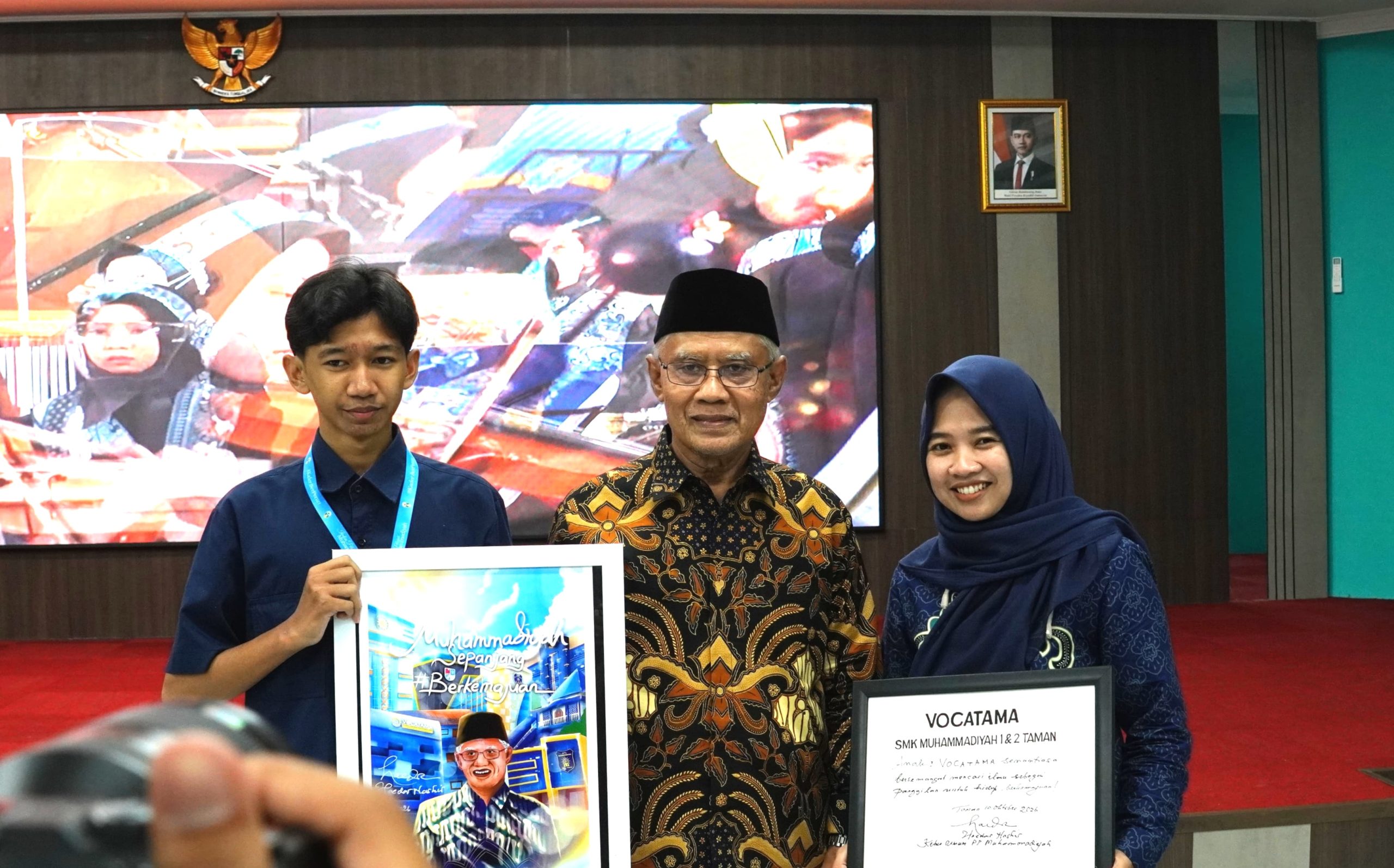 Peresmian Gedung Baru SD Mumtaz Diwarnai Rekor MURI dan Lukisan Digital Karya Siswa Bertalenta