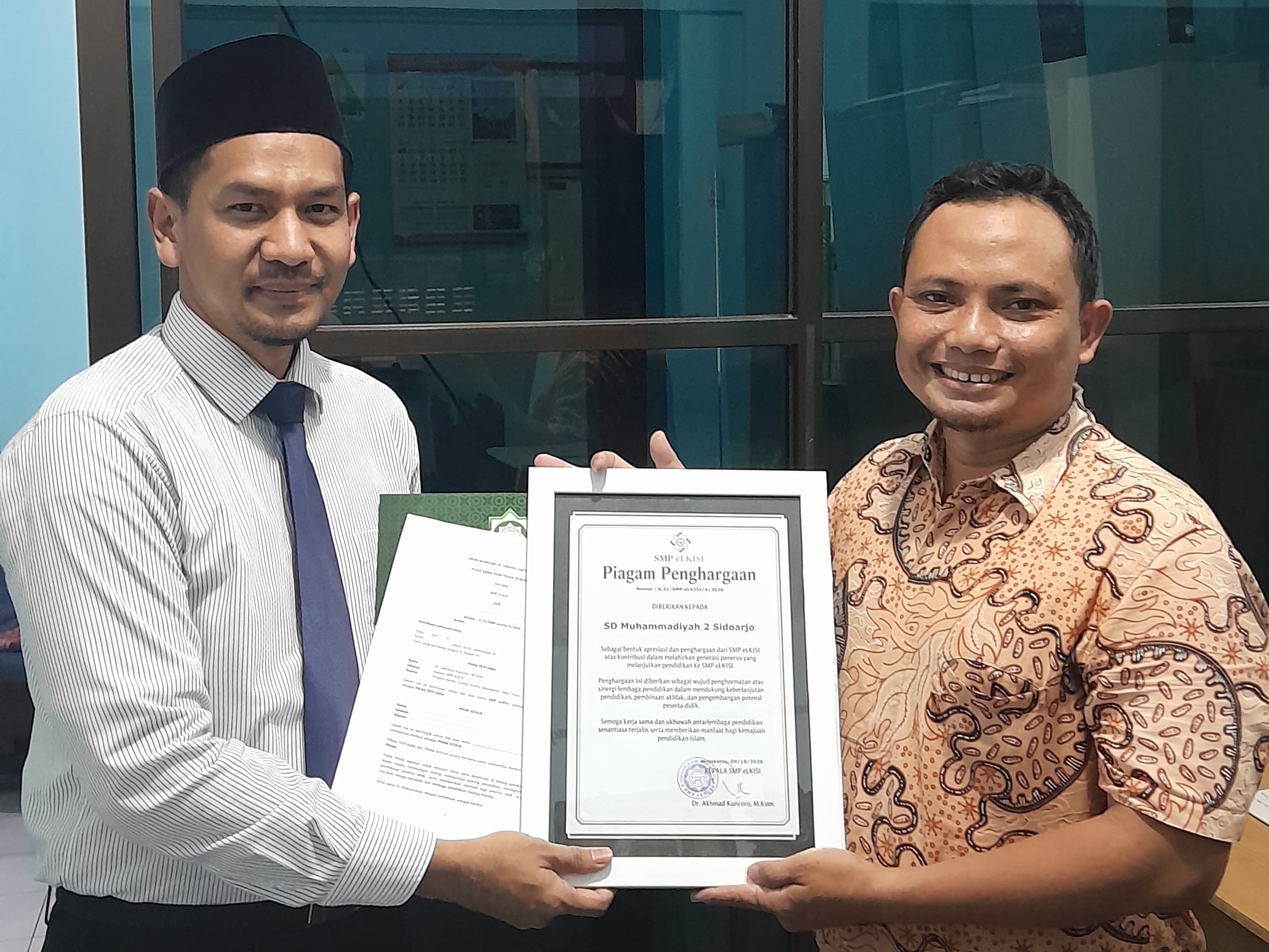 Prestasi Mengagumkan: Alumni SD Muhammadiyah 2 Sidoarjo Hafal 105 Hadis, eLKISI Tawarkan Edupark