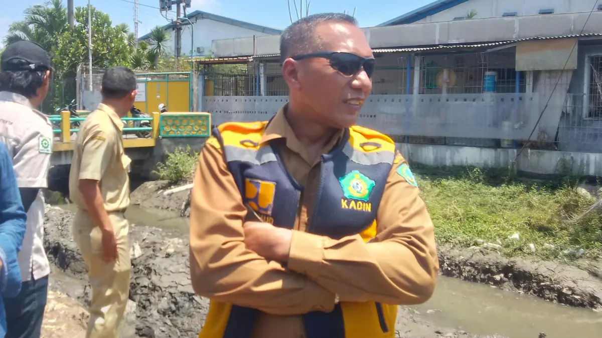 Proyek Betonisasi Tambak Cemandi Sidoarjo Terus Digenjot Meski Progres Tertinggal, Penataan Tiang Provider Capai 90%
