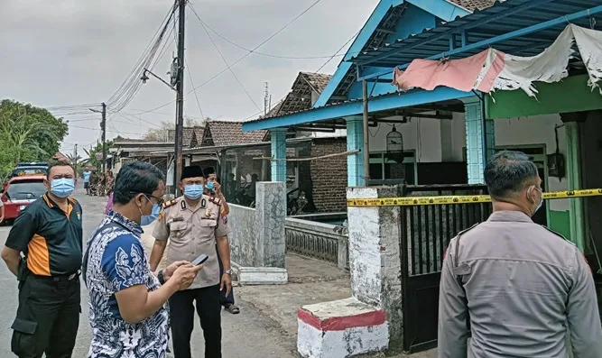 Senyap di Balik Pintu Tertutup: Kisah Kesendirian yang Berakhir Tragis di Mojokerto
